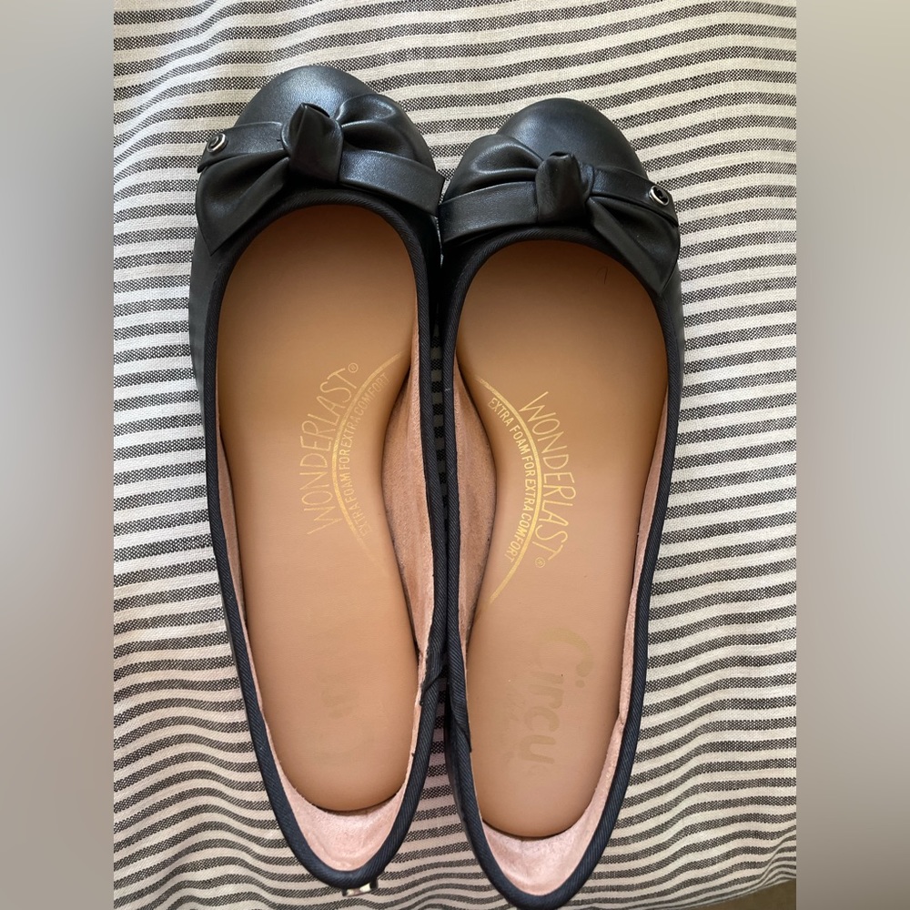 Sam Edelman bow flats